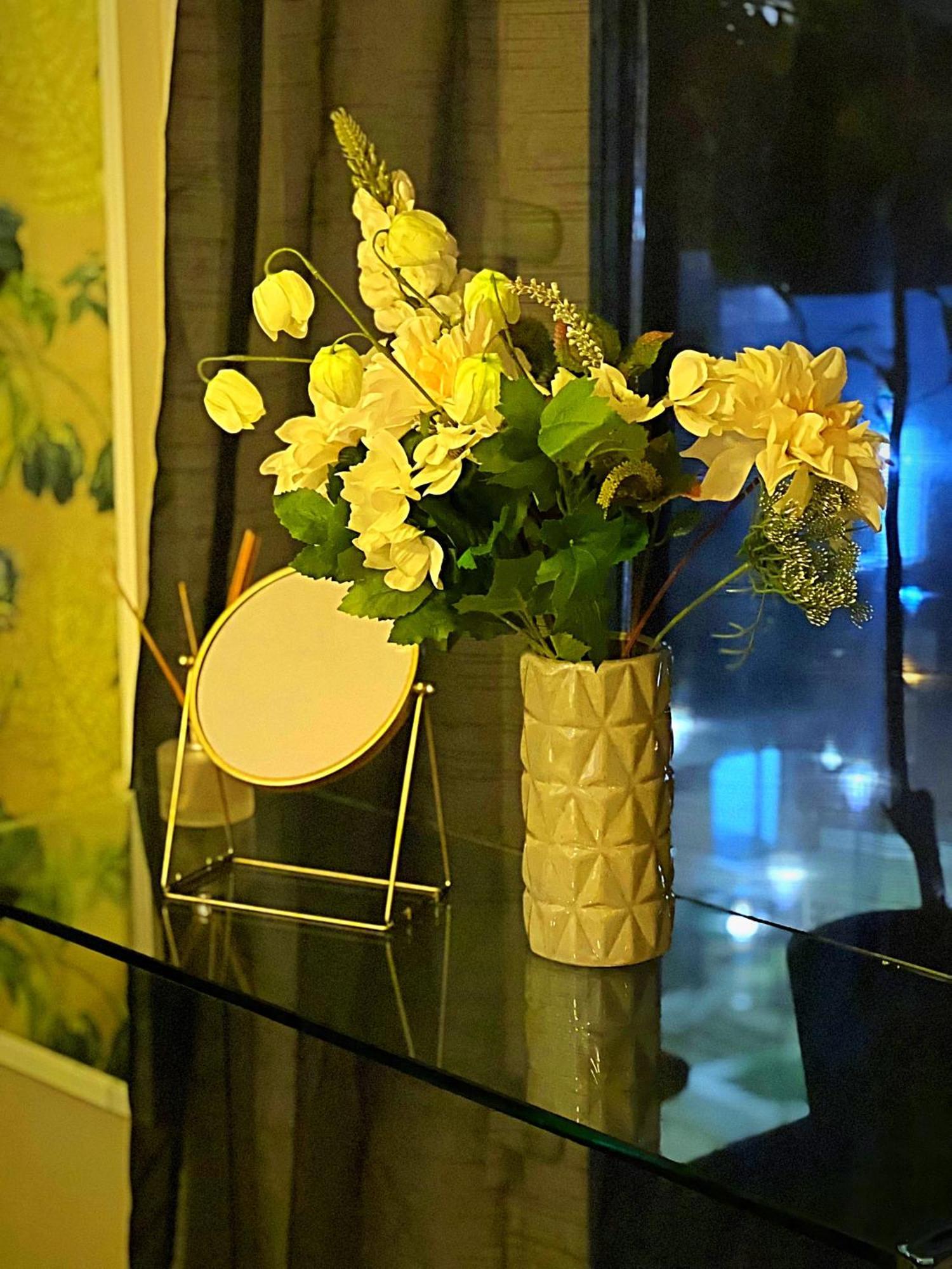 Latitude Chinatown Central Apartment Бирмингем Экстерьер фото